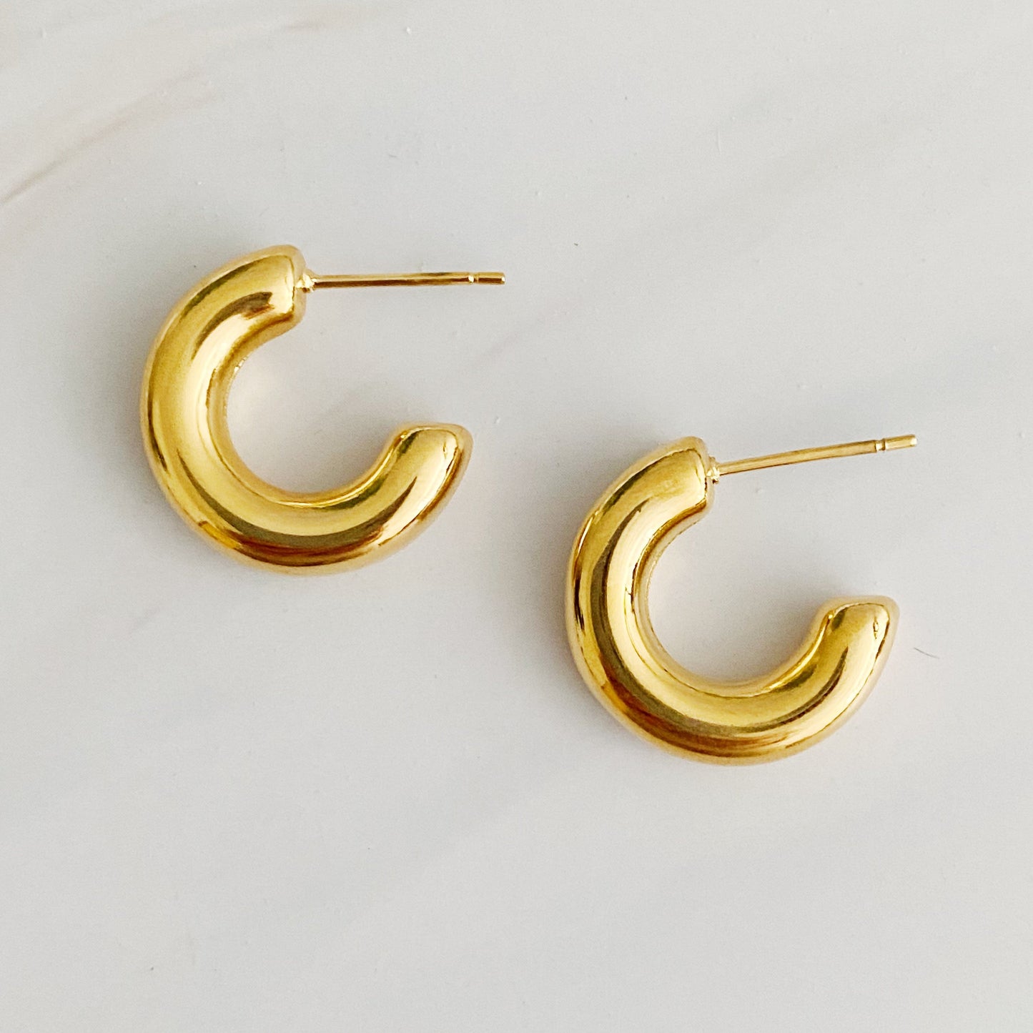 Smaller Polished Hollow Hoop Earrings